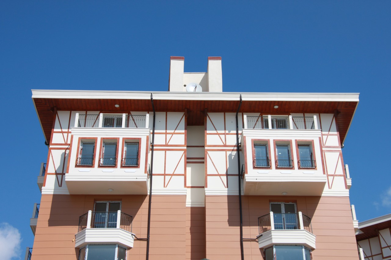 Çocuğun dilinde beyaz kaplama 78