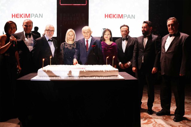 Hekim Yapı 25. Yılını Bayileriyle Kutladı