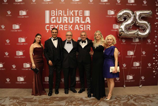 hekim-yapi-25-yilini-bayileriyle-kutladi-18