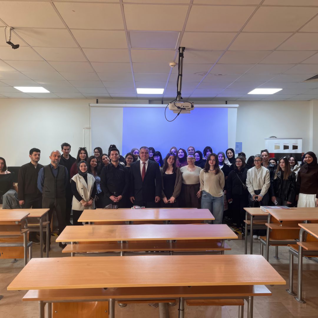 Hekim Yapı, Sakarya Üniversitesi’nde Mimarlık Öğrencileriyle Buluştu