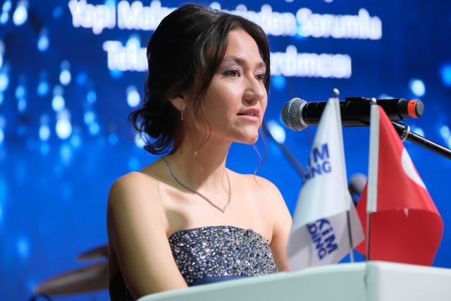 hekim-holdingde-kurulus-yildonumu-coskusu-birlikten-dogan-gucle-gelecege-haziriz-21
