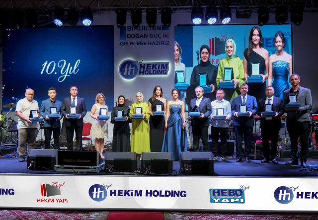 hekim-holdingde-kurulus-yildonumu-coskusu-birlikten-dogan-gucle-gelecege-haziriz-24