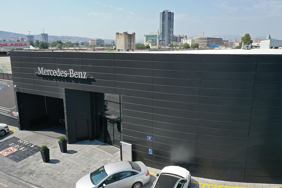 mercedes-bornova-showroom-projesi-1